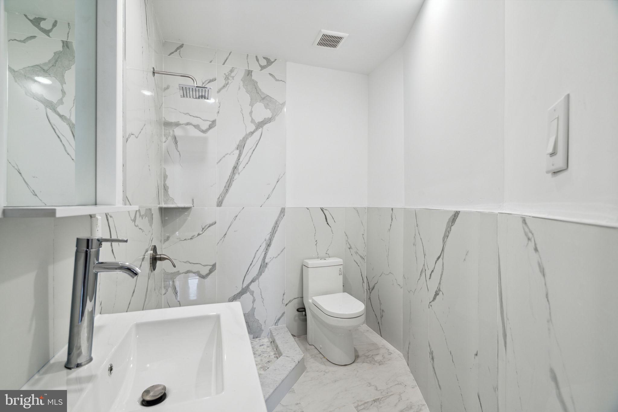 5164 Ridge Avenue, Unit 2 Philadelphia, PA 19128 - Photo 12 of 16