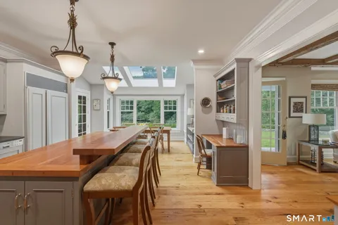 $2,599,000 | 8 Wedges Field, Weston, CT 06883