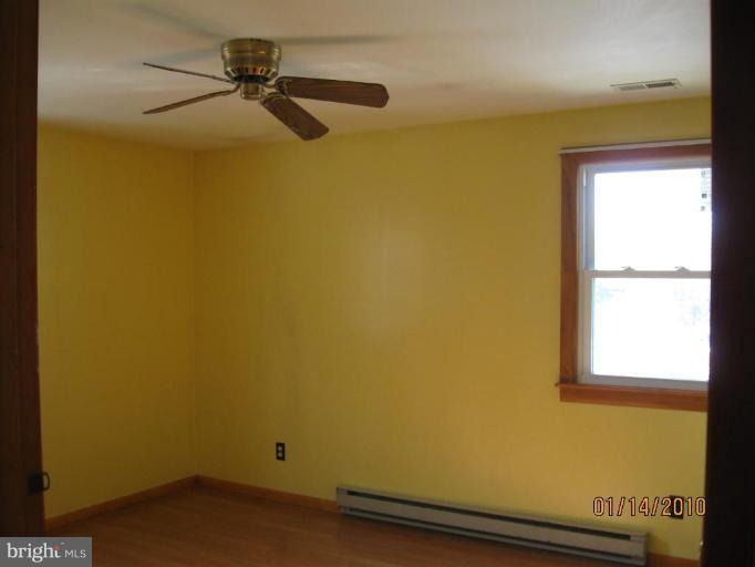 802 Triple J Road Berryville, VA 22611 - Photo 14 of 21 Bedroom #1