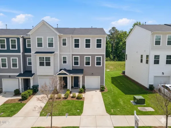 $339,900 | 4948 Southern Magnolia Drive, Raleigh, NC 27604