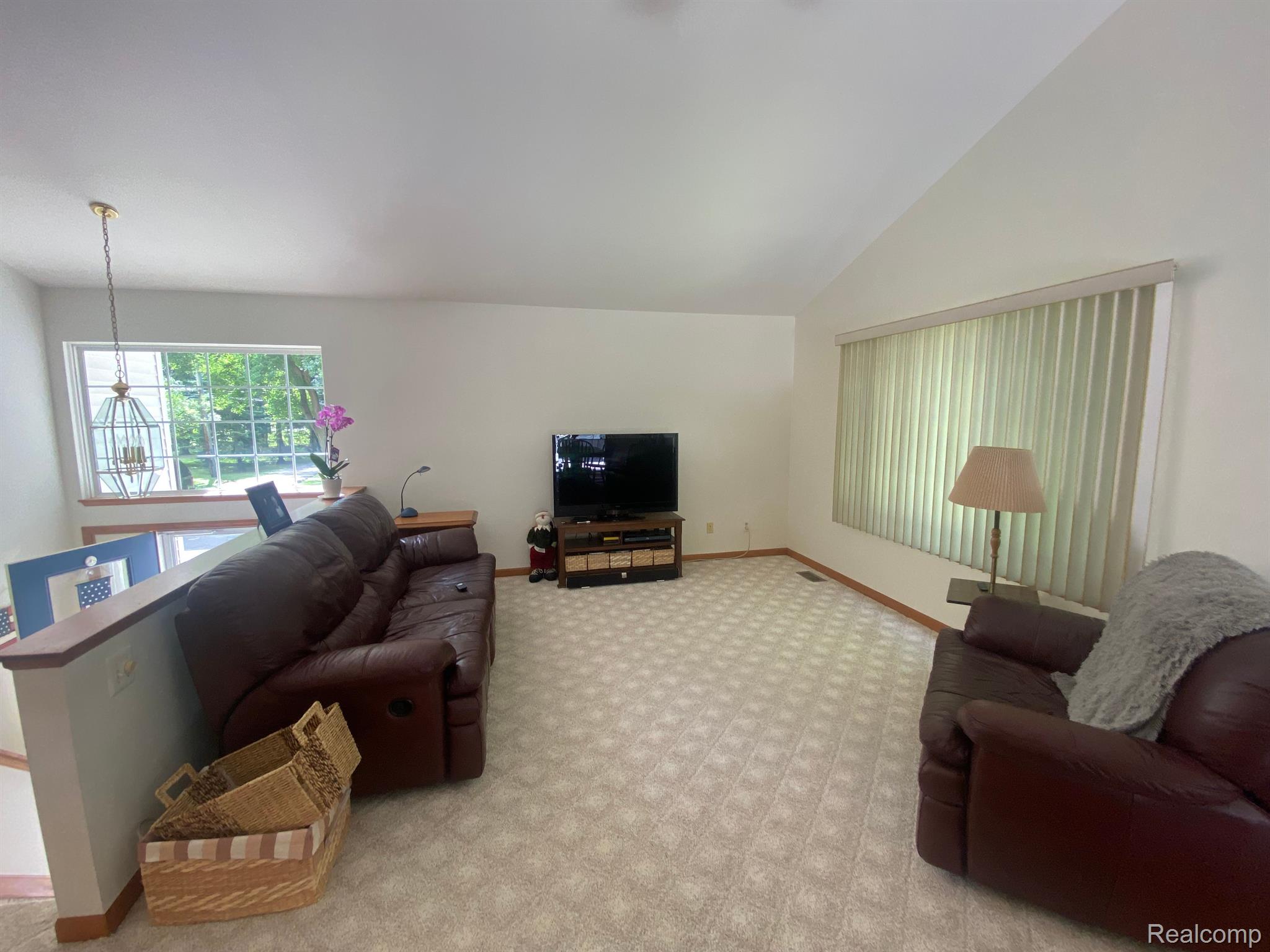 747 Miller Road Lake Orion, MI 48362 - Photo 20 of 34 Gallery Image 20