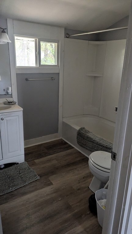 81 Arey Street Springfield, MA 01119 - Photo 8 of 12