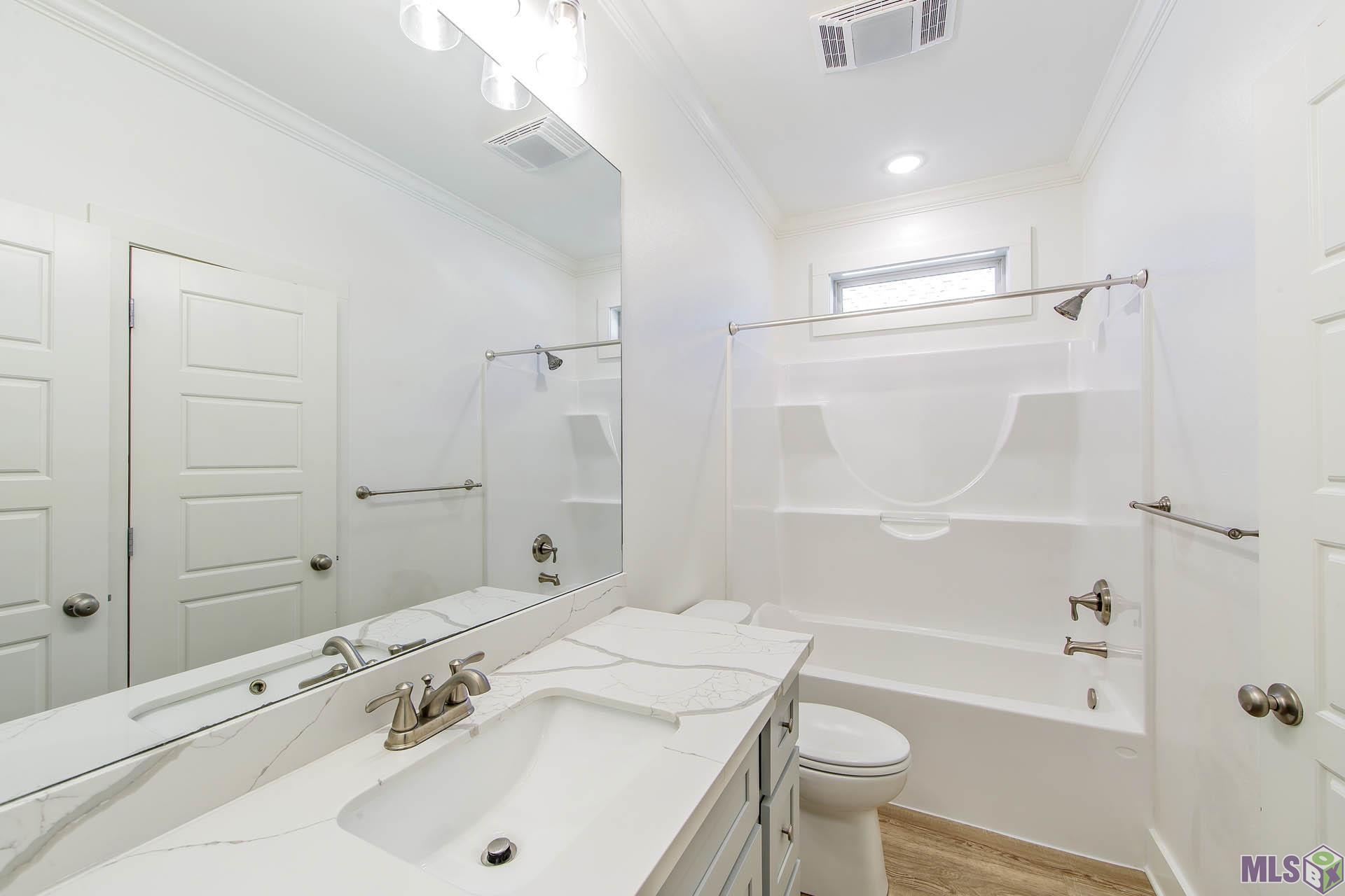 204 Sugar Ridge Drive Houma, LA 70360 - Photo 12 of 13