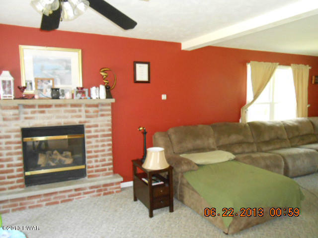 109 Hebula Road Milford, PA 18337 - Photo 5 of 18 Gallery Image 5