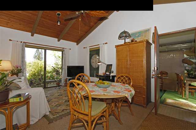 1365 Lower Kula Road Kula, HI 96790 - Photo 8 of 30 a view of a dining room with furniture window and outside view
