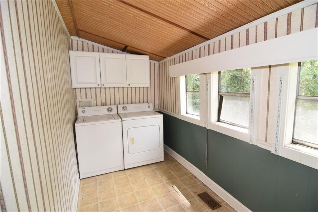 1700 Butler Hill Road Morganton, NC 28655 - Photo 15 of 39 Gallery Image 15