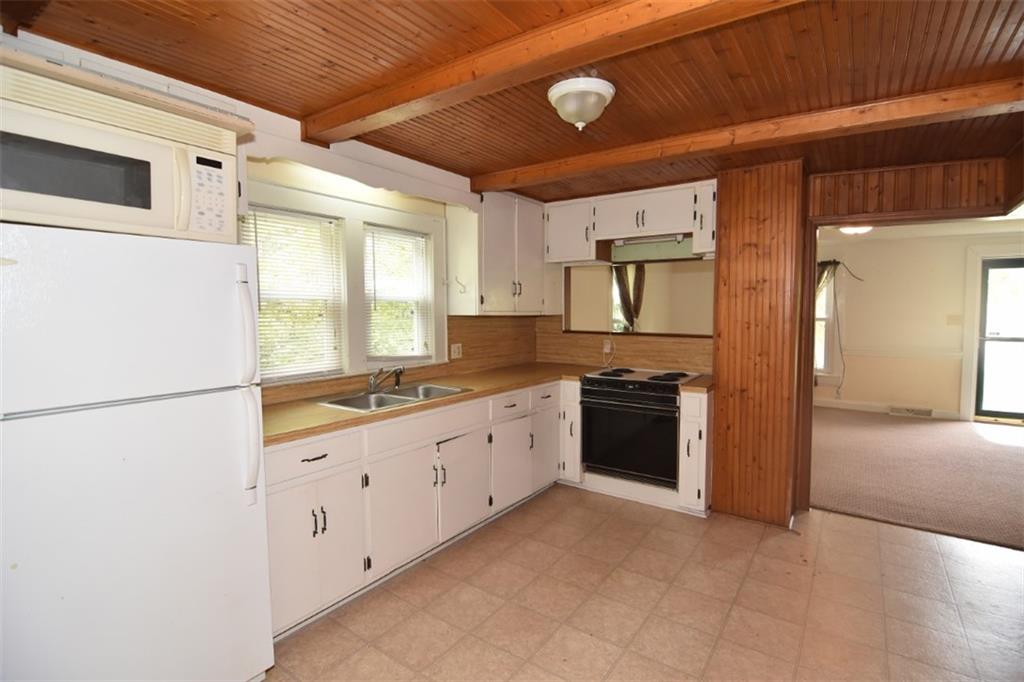 1700 Butler Hill Road Morganton, NC 28655 - Photo 17 of 39 Gallery Image 17