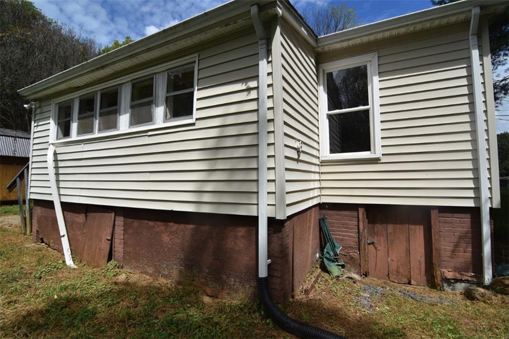 1700 Butler Hill Road Morganton, NC 28655 - Photo 35 of 39 Gallery Image 35