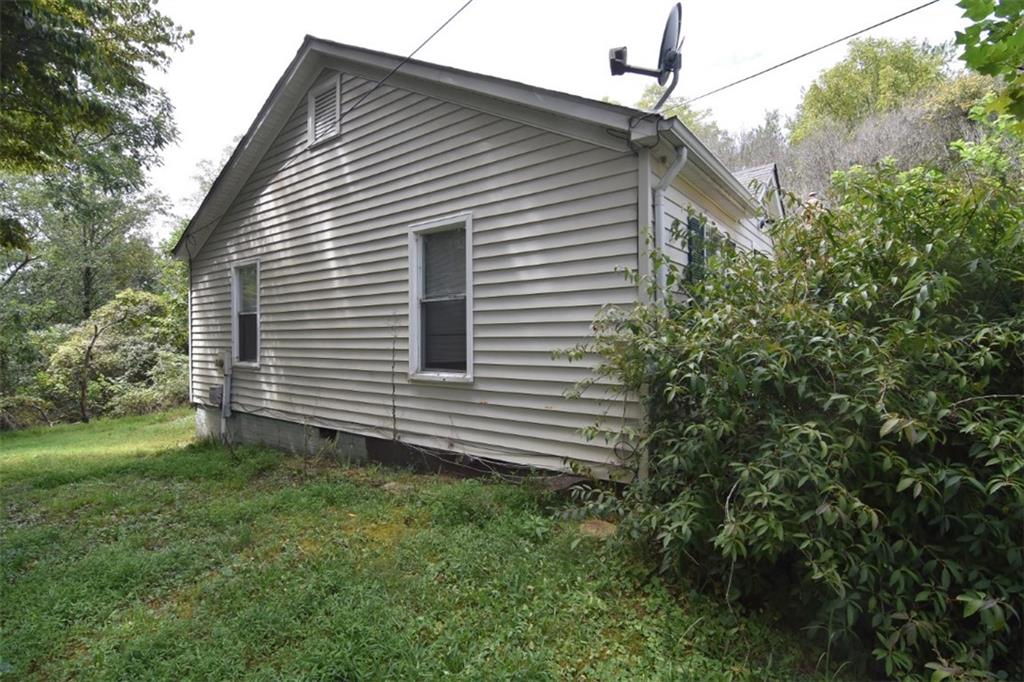 1700 Butler Hill Road Morganton, NC 28655 - Photo 38 of 39 Gallery Image 38