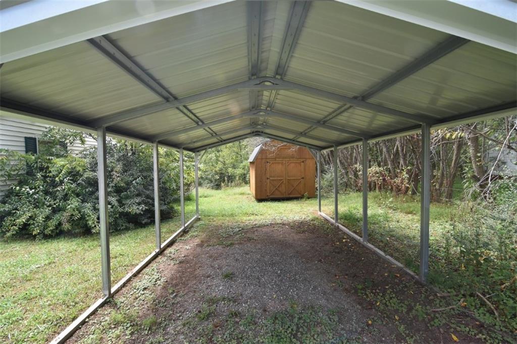 1700 Butler Hill Road Morganton, NC 28655 - Photo 6 of 39 Gallery Image 6