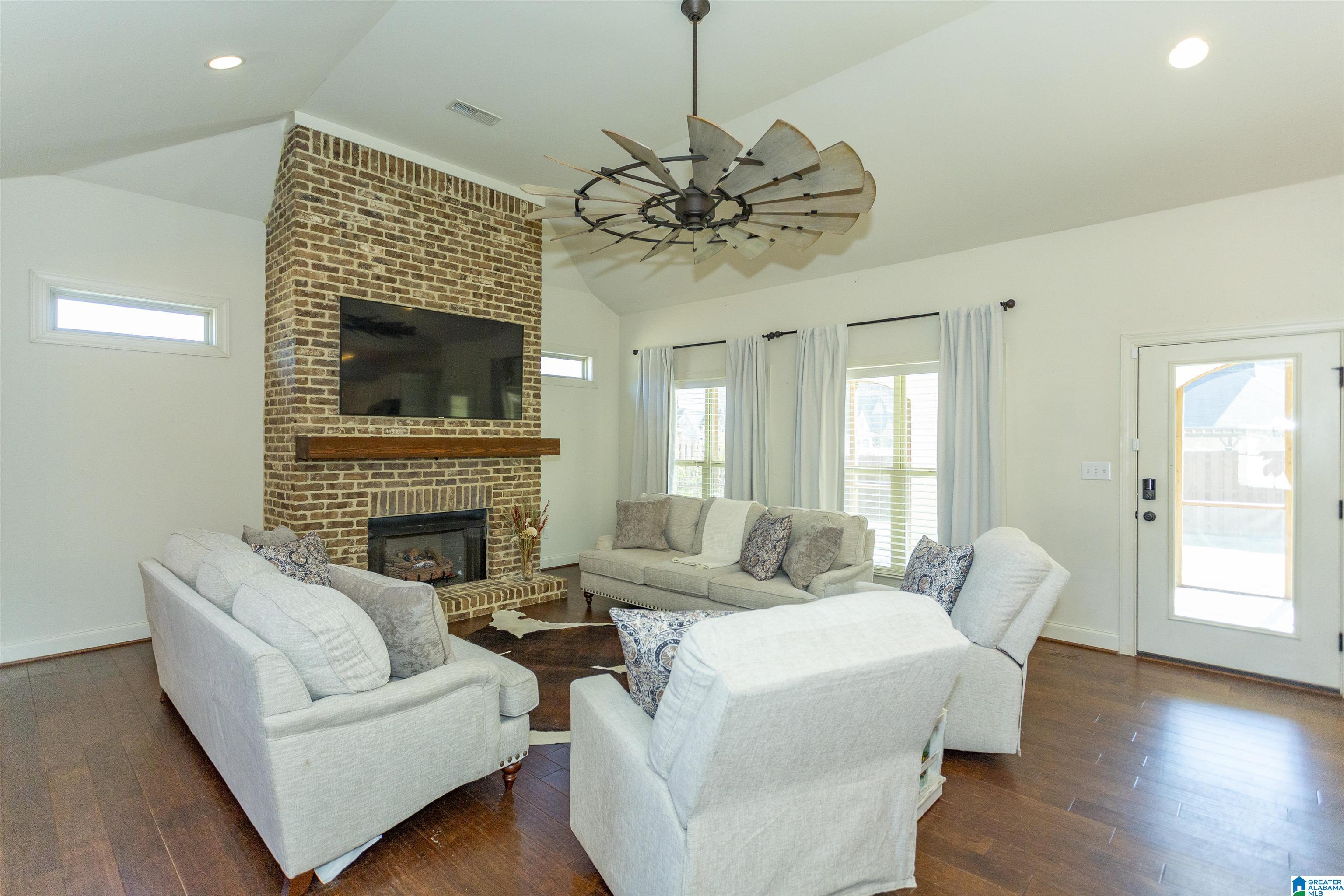 449 Ballantrae Road Pelham, AL 35124 - Photo 21 of 80