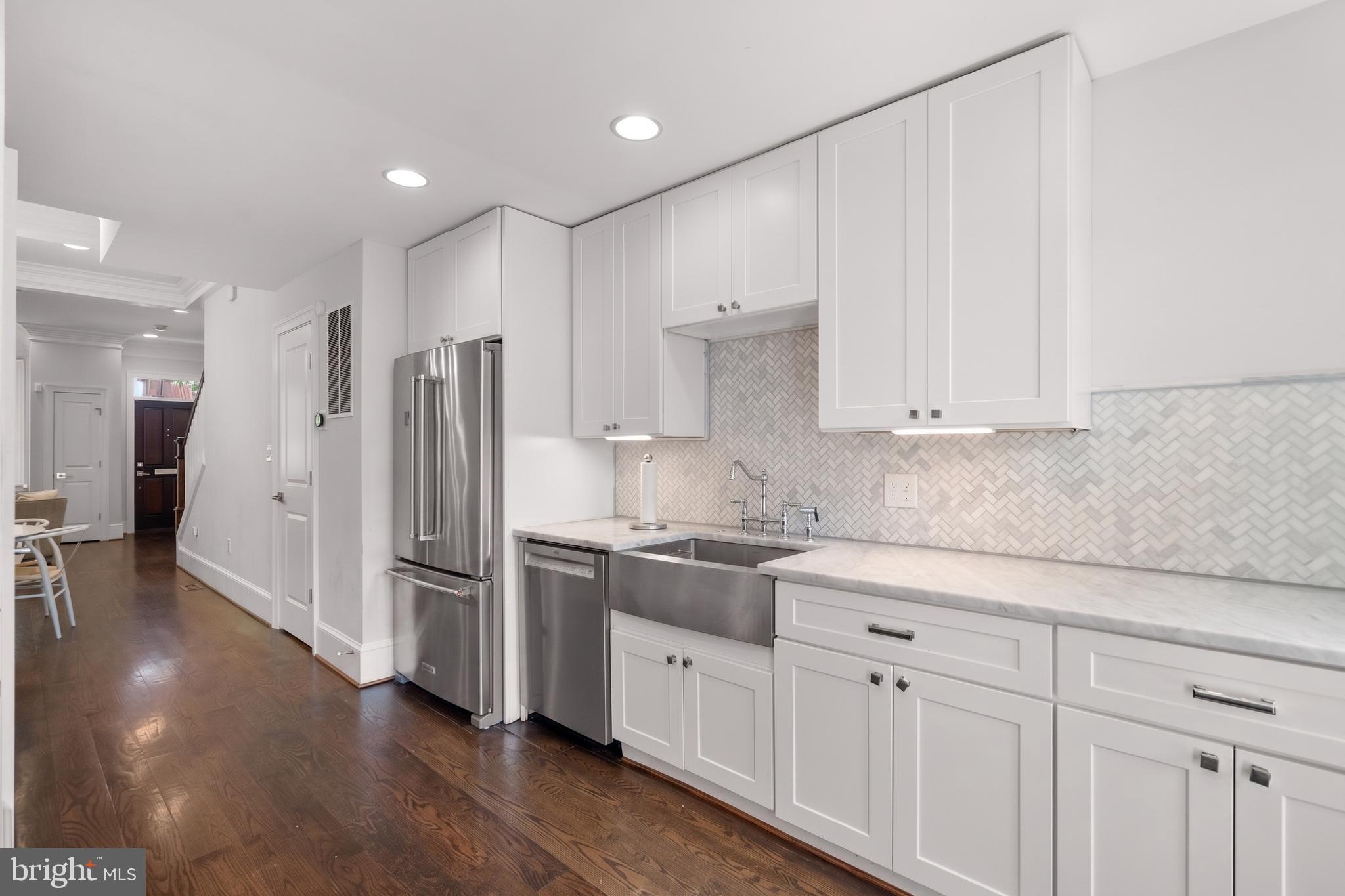 3322 Prospect Street Northwest Washington, DC 20007 - Photo 11 of 32