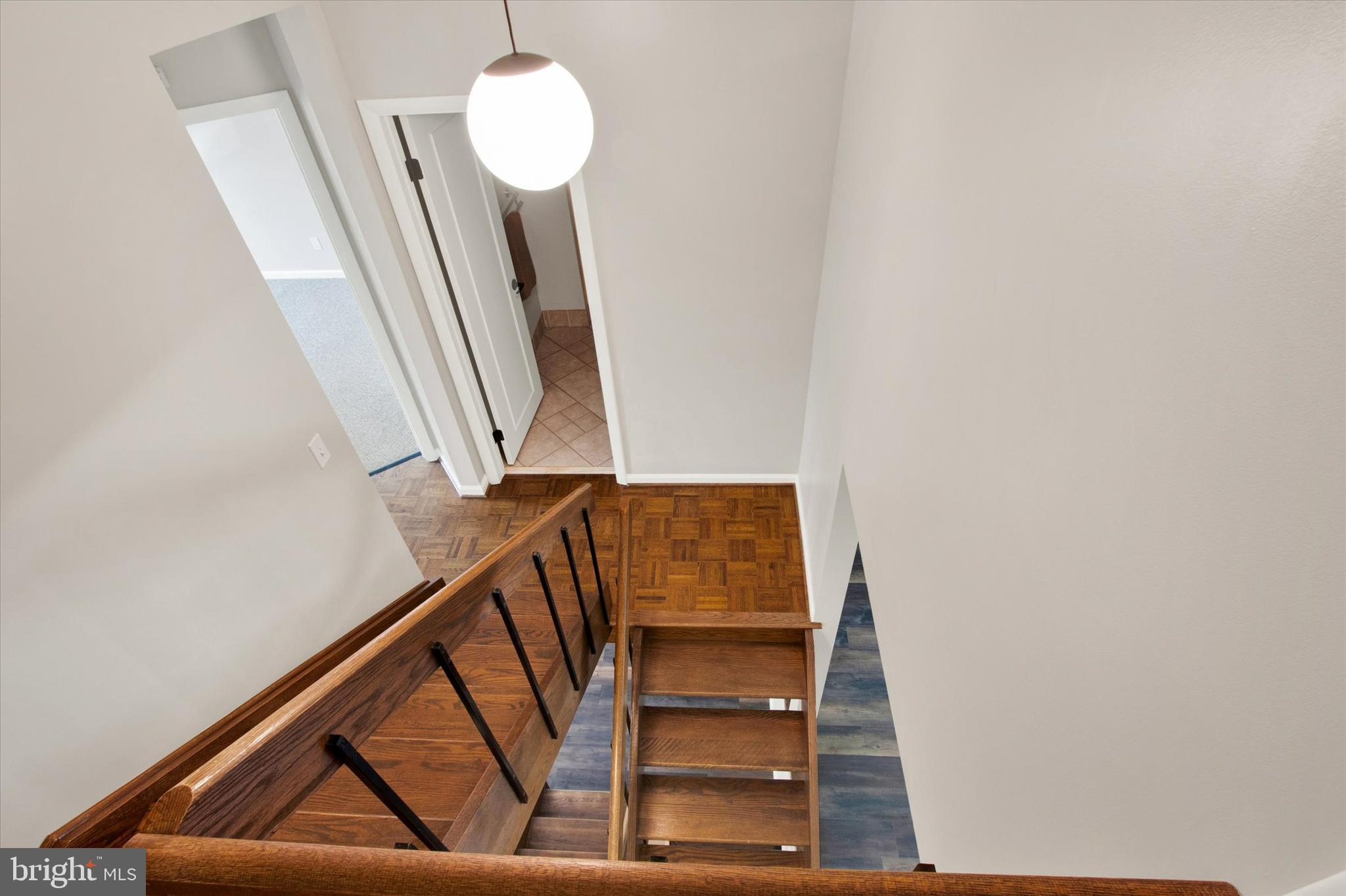 33 Pinehurst Court Reading, PA 19607 - Photo 19 of 30 a view of entryway