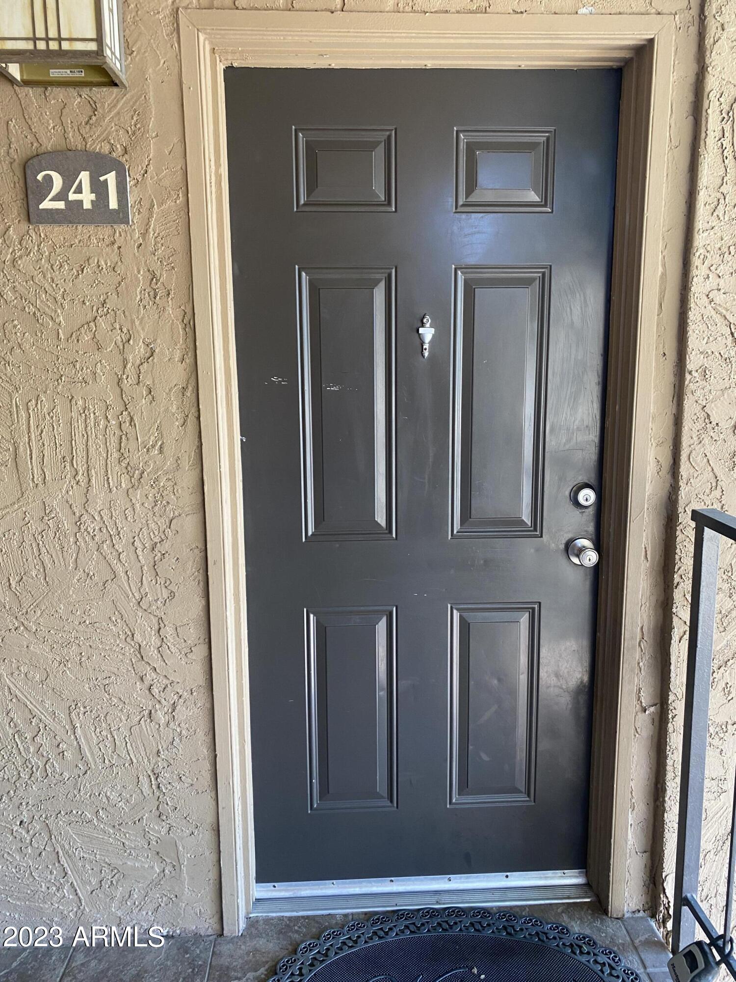 3825 East Camelback Road, Unit 241 Phoenix, AZ 85018 - Photo 4 of 56 IMG_0207