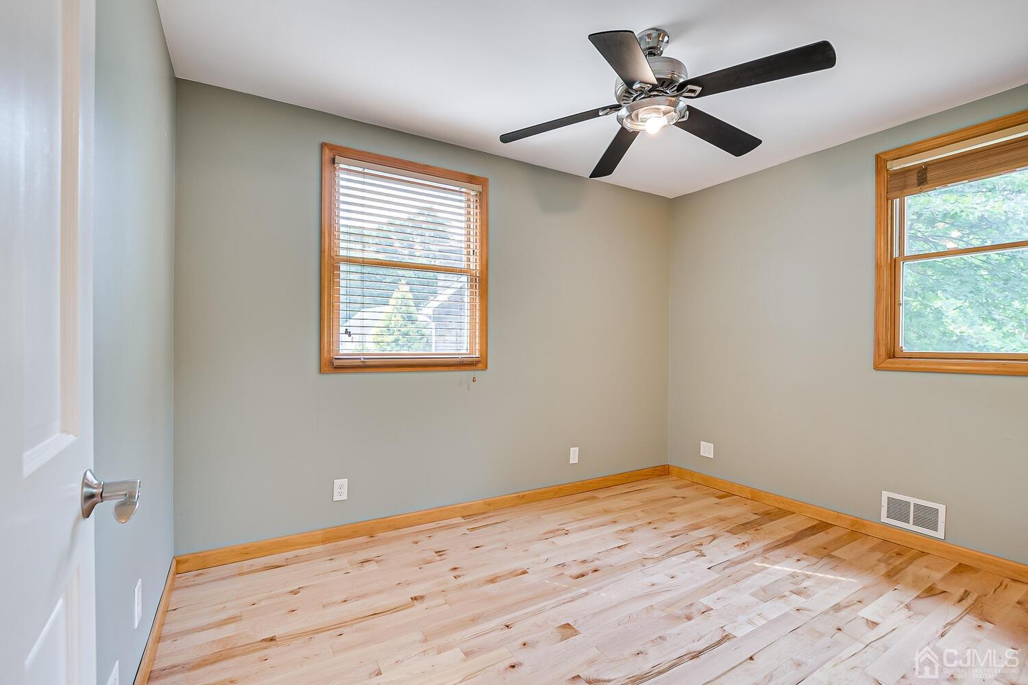17 Channing Road East Brunswick, NJ 08816 - Photo 21 of 47 Gallery Image 21