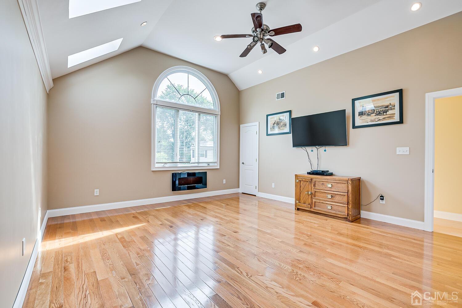 17 Channing Road East Brunswick, NJ 08816 - Photo 25 of 47 Gallery Image 25