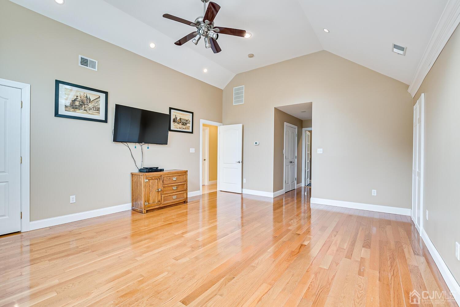 17 Channing Road East Brunswick, NJ 08816 - Photo 26 of 47 Gallery Image 26