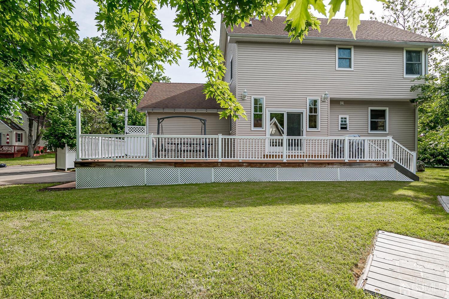 17 Channing Road East Brunswick, NJ 08816 - Photo 39 of 47 Gallery Image 39