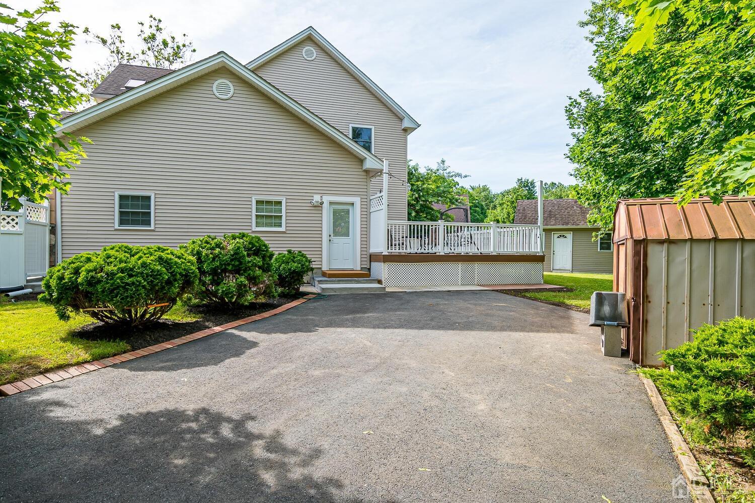 17 Channing Road East Brunswick, NJ 08816 - Photo 42 of 47 Gallery Image 42