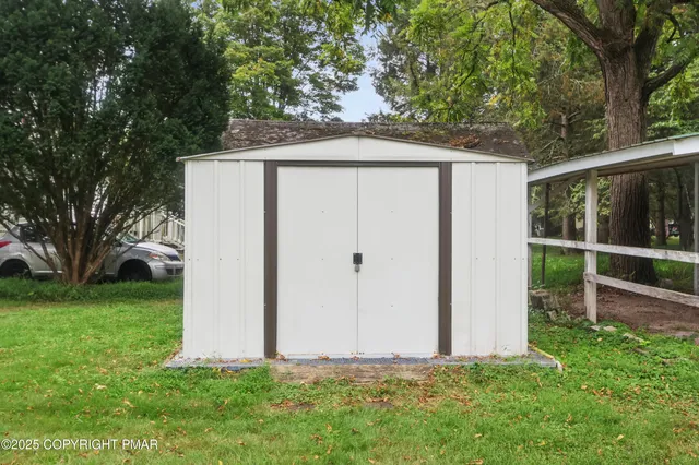 $99,800 | 1 Oakland Avenue, East Stroudsburg, PA 18301