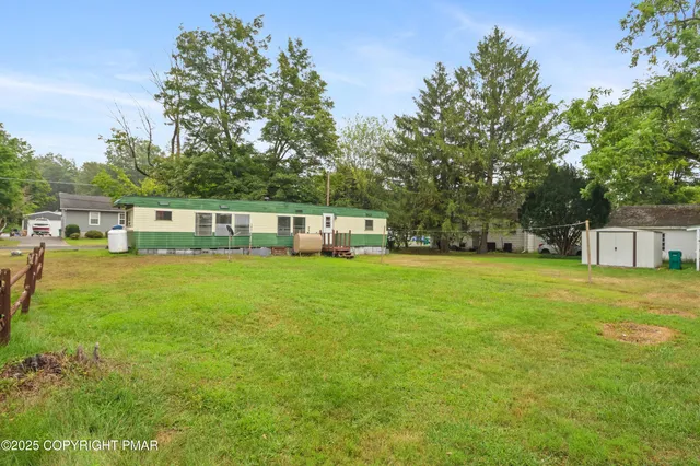 $99,800 | 1 Oakland Avenue, East Stroudsburg, PA 18301