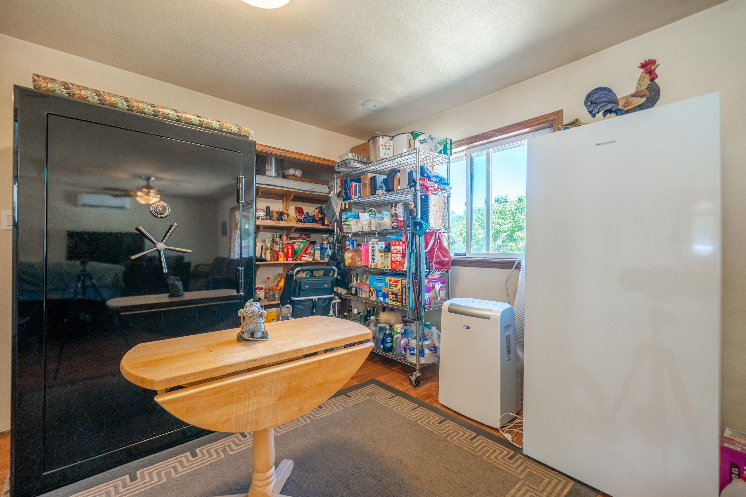 14493 Aloha Road Bella Vista, CA 96008 - Photo 18 of 117 14493 Aloha Rd-21