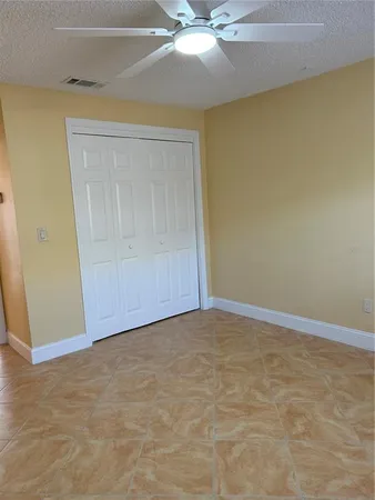$1,800 | 929 Gulf Boulevard, Unit 55, Indian Rocks Beach, FL 33785
