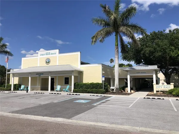 $1,800 | 929 Gulf Boulevard, Unit 55, Indian Rocks Beach, FL 33785