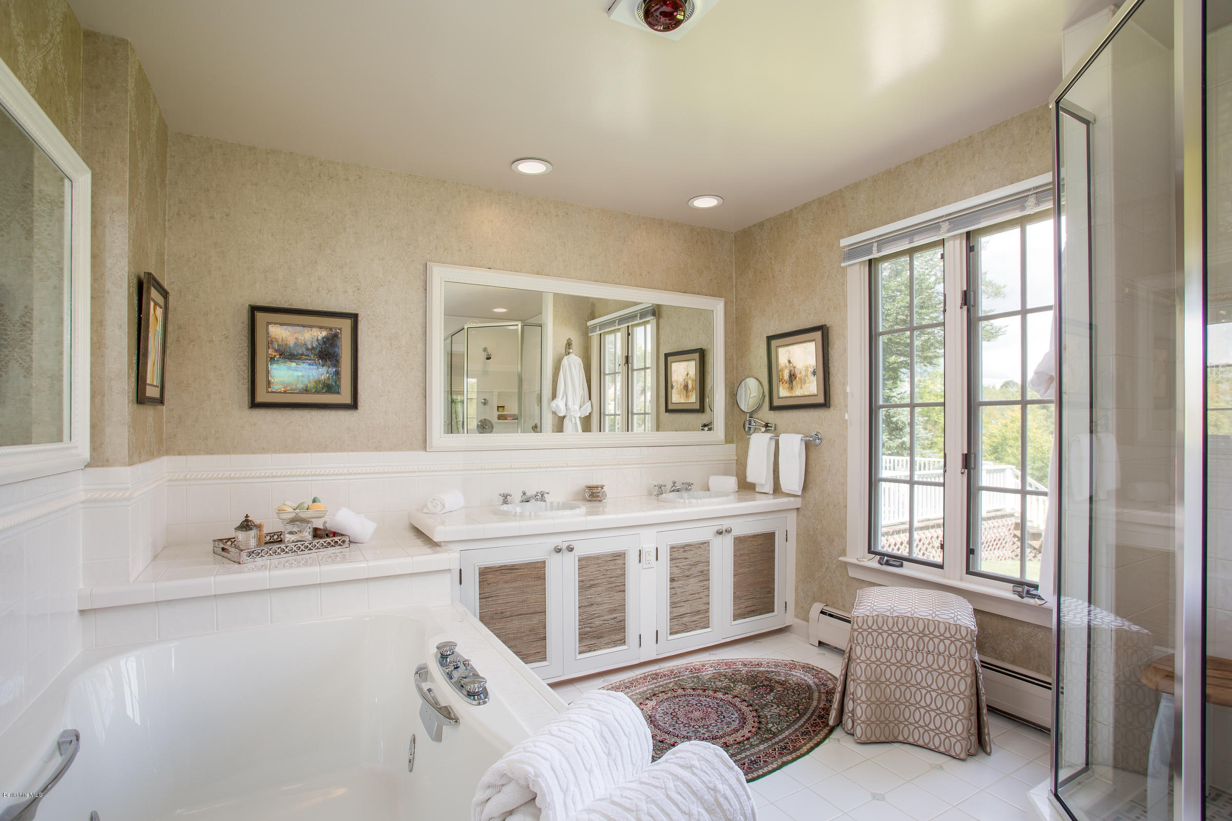 24 Red Rock Road West Stockbridge, MA 01266 - Photo 12 of 38 17