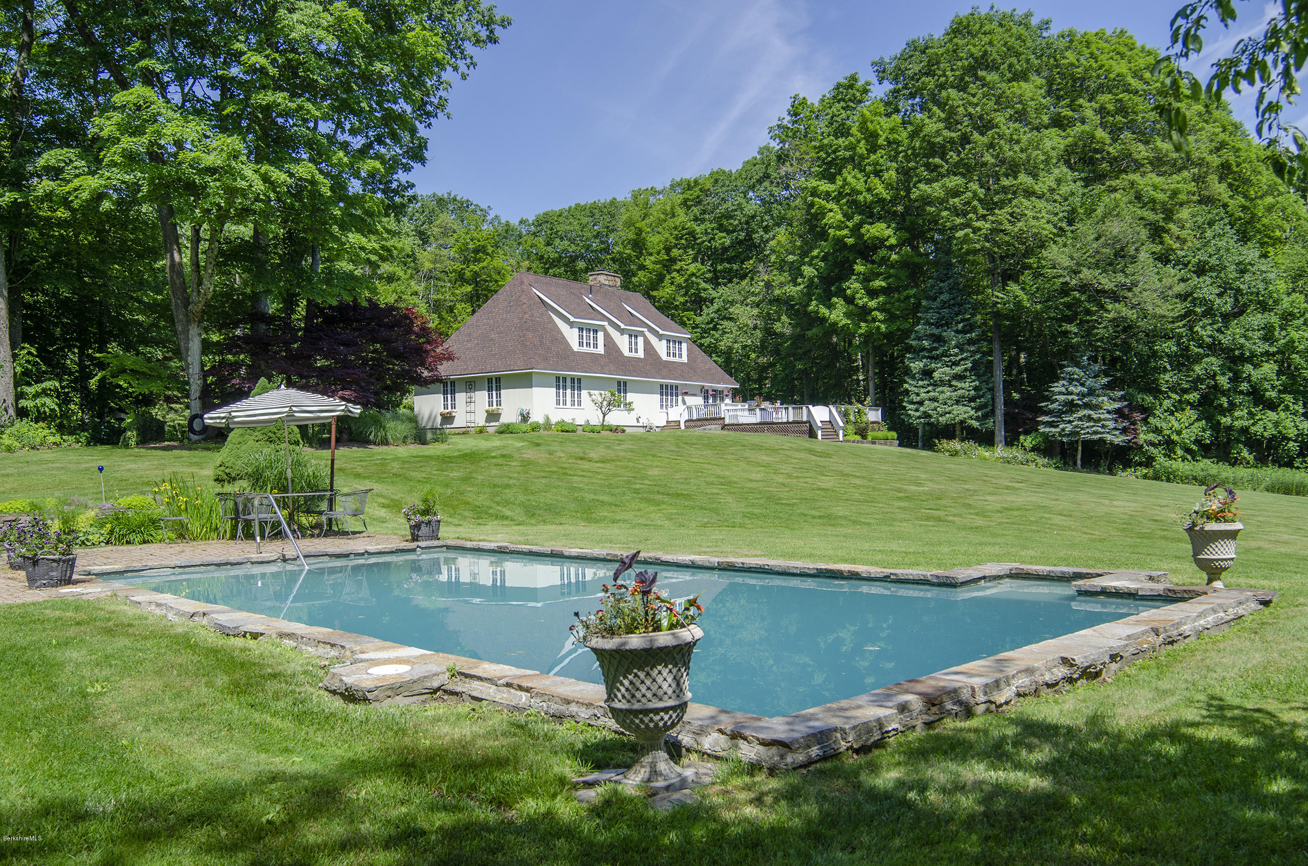 24 Red Rock Road West Stockbridge, MA 01266 - Photo 28 of 38 Q1
