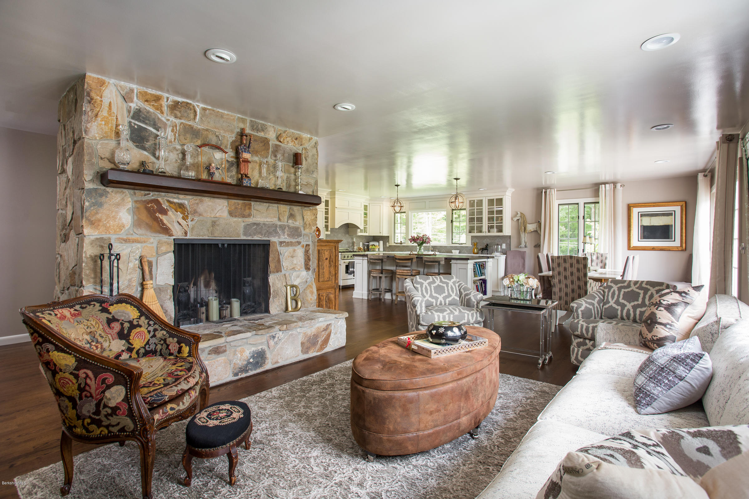 24 Red Rock Road West Stockbridge, MA 01266 - Photo 5 of 38 9