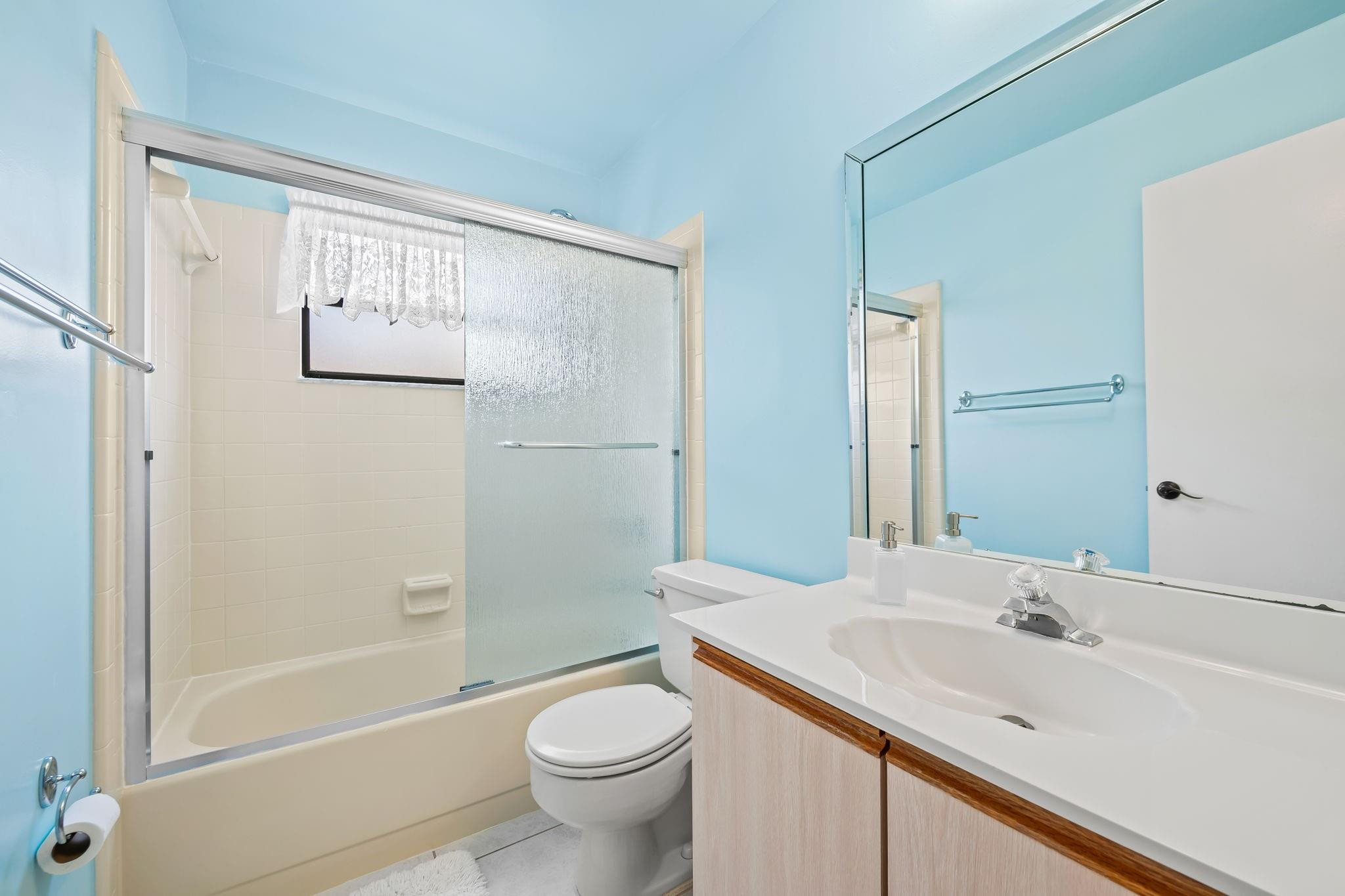 5461 Northwest 57th Street Tamarac, FL 33319 - Photo 18 of 25 Photo 18