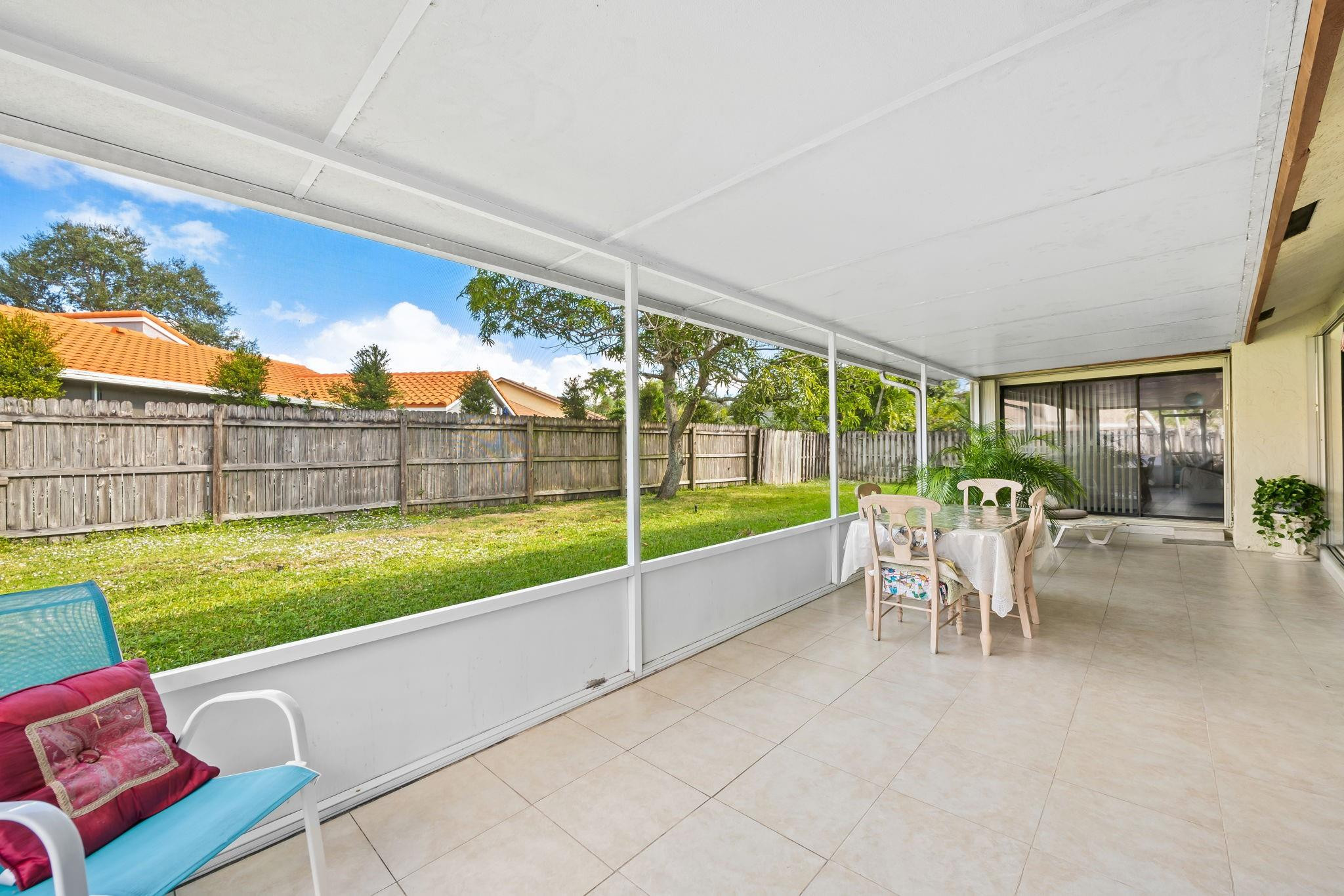 5461 Northwest 57th Street Tamarac, FL 33319 - Photo 20 of 25 covered patio