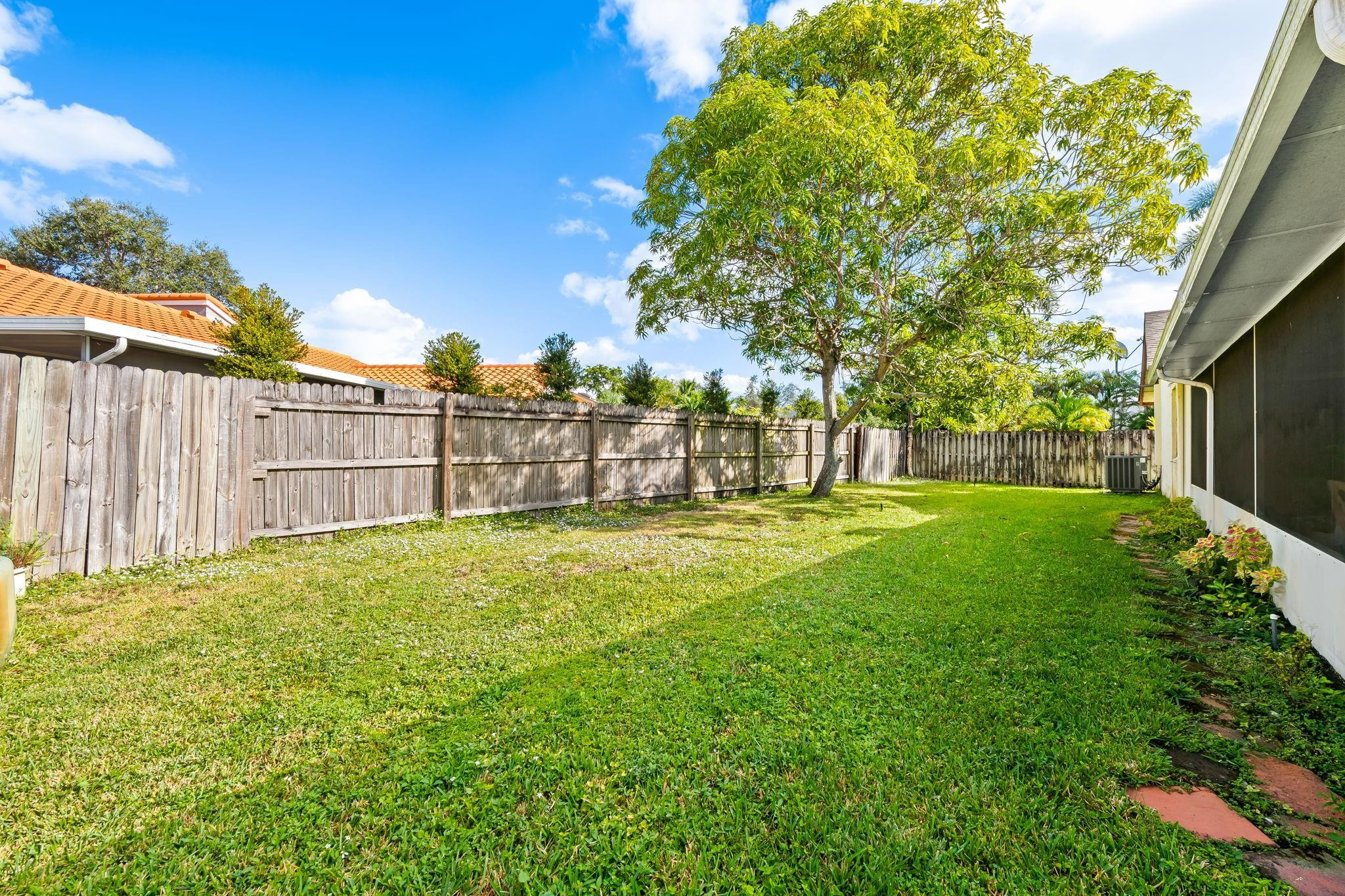 5461 Northwest 57th Street Tamarac, FL 33319 - Photo 23 of 25 Photo 23