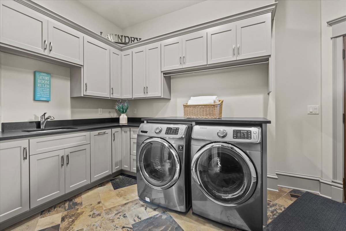 754 Wild Ginger Road Sugar Grove, IL 60554 - Photo 23 of 52 a utility room with sink dryer and washer