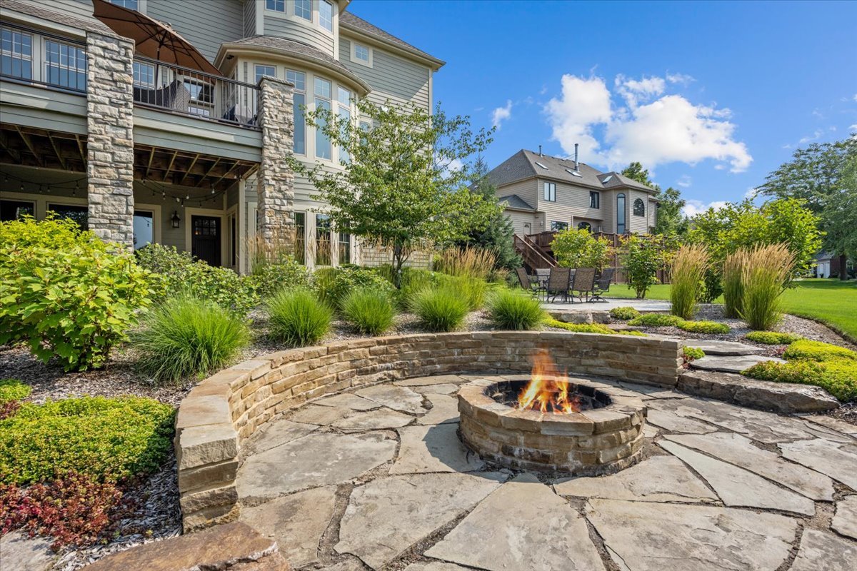 754 Wild Ginger Road Sugar Grove, IL 60554 - Photo 43 of 52 a view of a house with backyard and swimming pool