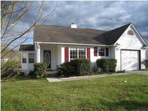 117 Alcester Road Goose Creek, SC 29445 - Photo 1 of 4 Primary Photo