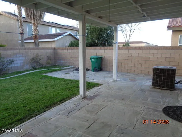 $3,200 | 43357 21st Street West, Lancaster, CA 93536