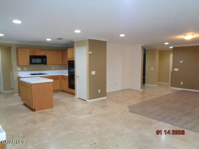 $3,200 | 43357 21st Street West, Lancaster, CA 93536