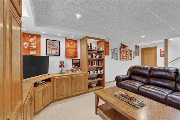 $559,900 | 13162 England Street, Overland Park, KS 66213