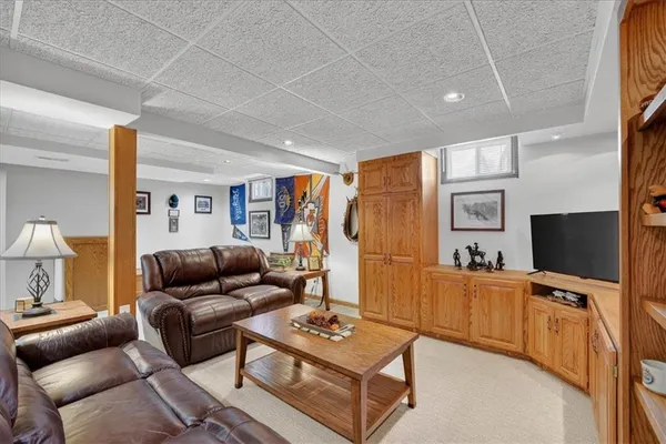 $559,900 | 13162 England Street, Overland Park, KS 66213