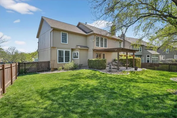 $559,900 | 13162 England Street, Overland Park, KS 66213