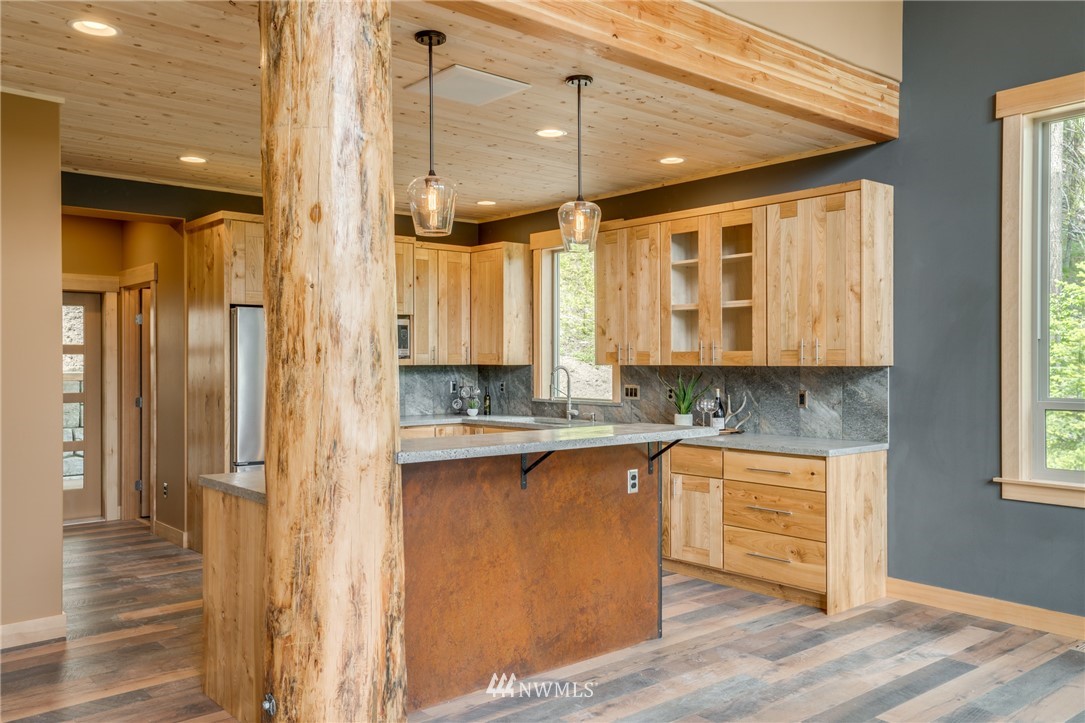6722 Forest Ridge Drive Wenatchee, WA 98801 - Photo 12 of 34 Gallery Image 12
