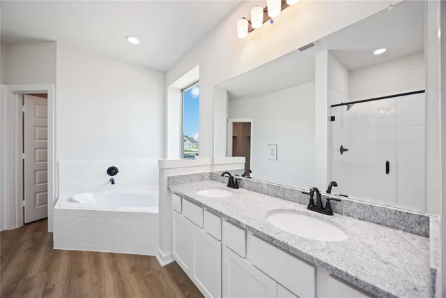 $587,700 | 1137 Westfork Drive, Sealy, TX 77474