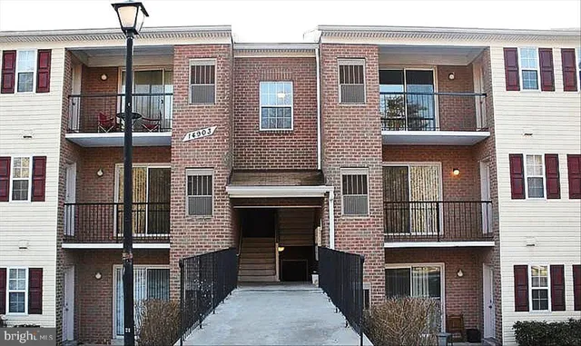 $249,900 | 14903 Rydell Road, Unit 104, Centreville, VA 20121
