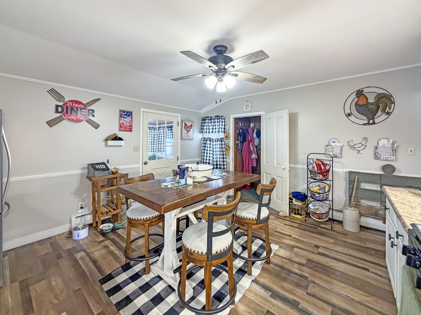 23633 Carroll Road Lanark, IL 61046 - Photo 11 of 46