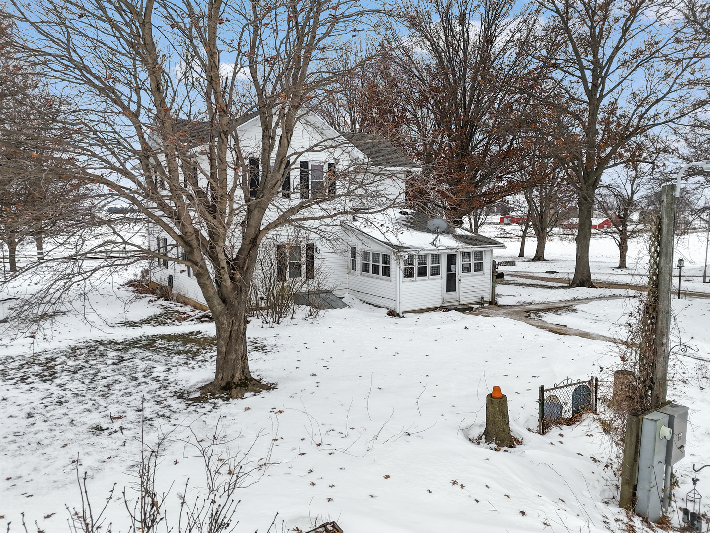 23633 Carroll Road Lanark, IL 61046 - Photo 36 of 46