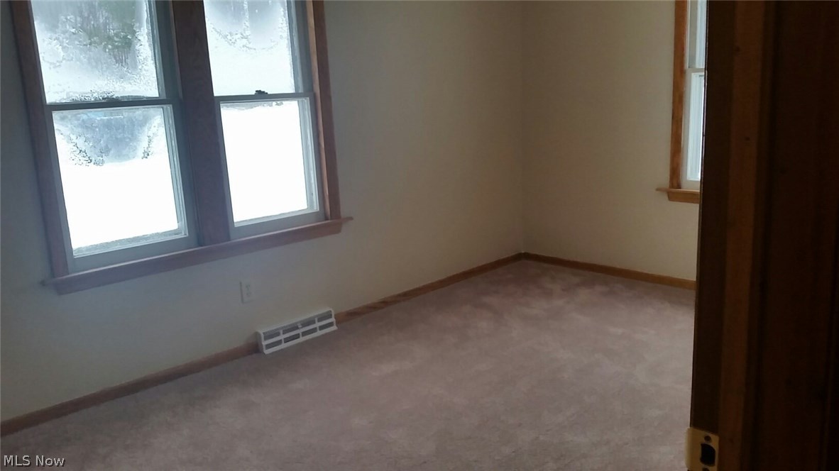 3320 Dickenson Road Ashtabula, OH 44004 - Photo 6 of 11