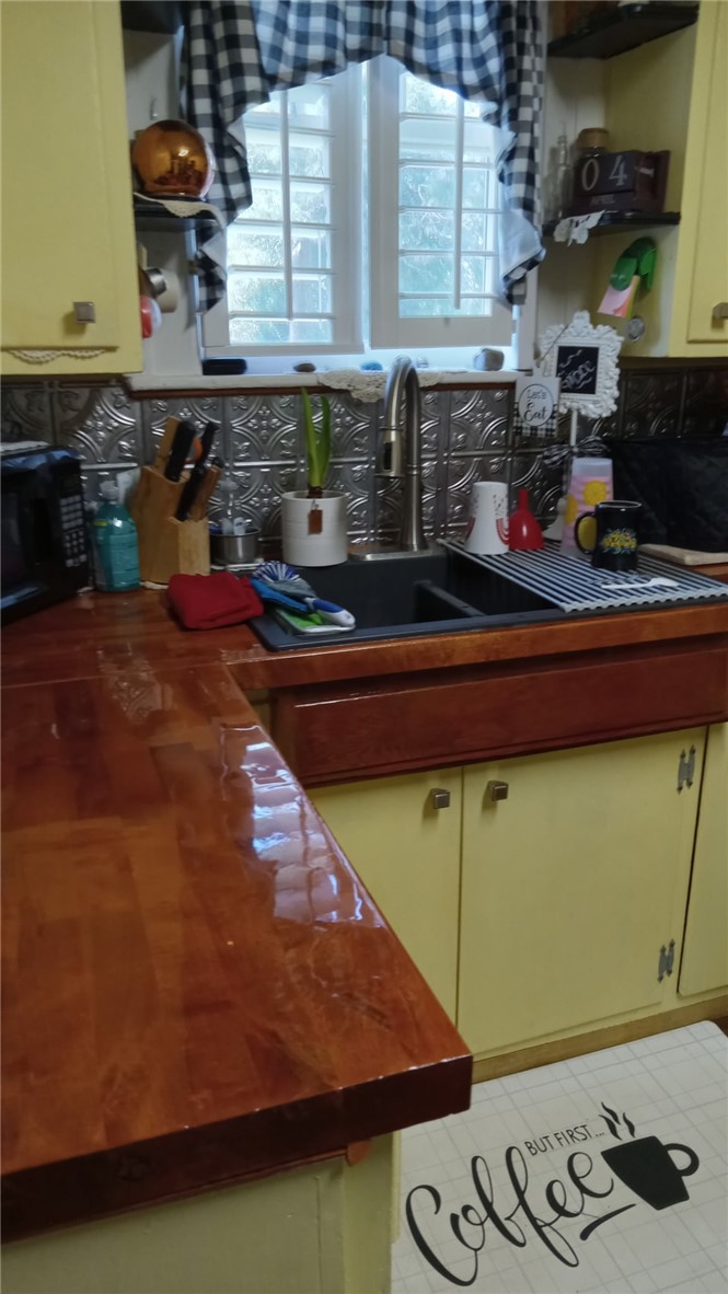 222 Linden Drive Waycross, GA 31501 - Photo 8 of 23