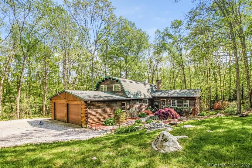 6 Avebury Berwick Ledyard, CT 06339 - Photo 1 of 1